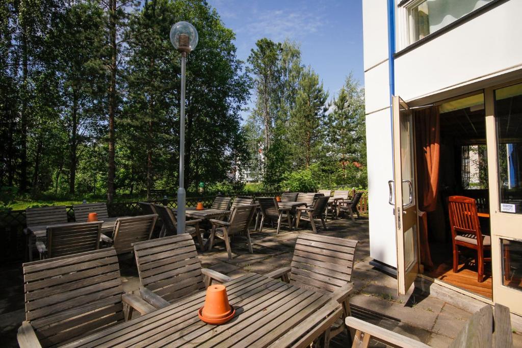 Hotelli Pesti Parkano Exteriör bild